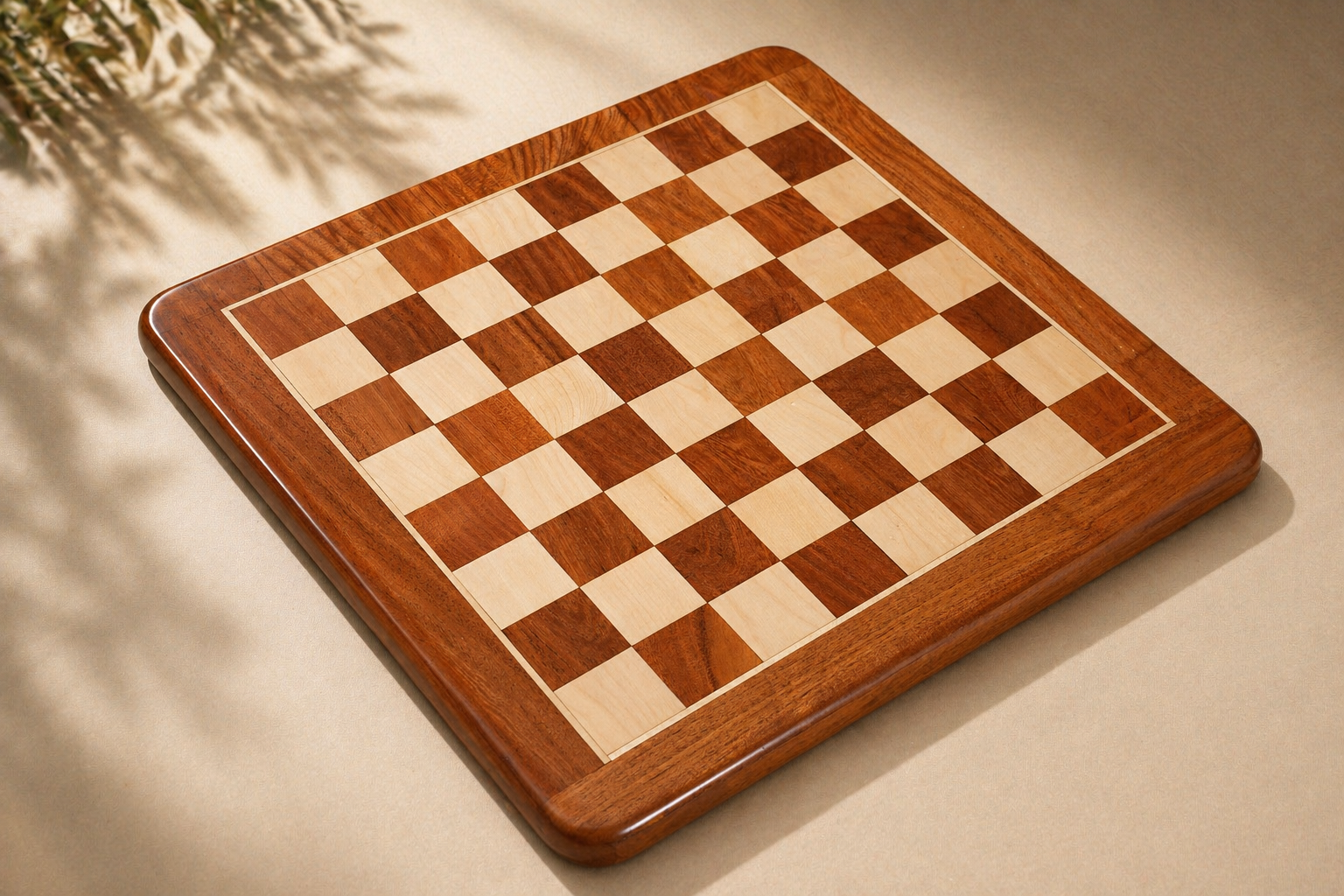 16" Chess Board – Acacia & Boxwood